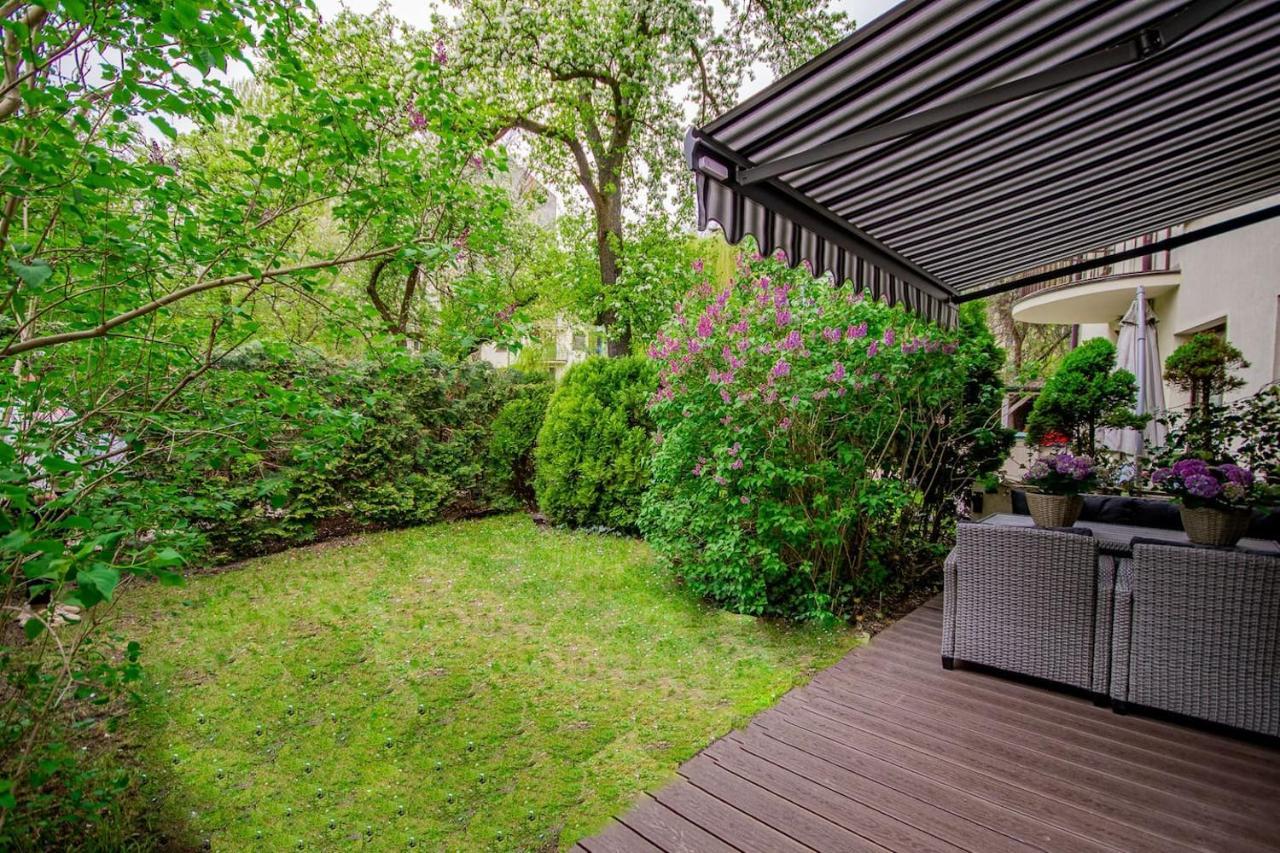 Inpoint 2-Bedrooms Apartment With Private Garden And Free Parking Krakow Luaran gambar